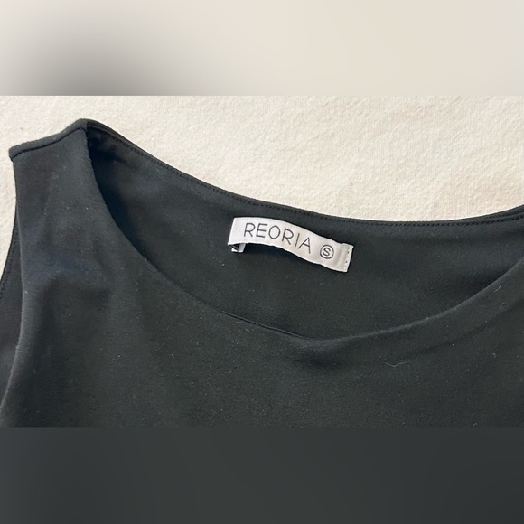 ReoRia High Neck Bodysuit Womens Small Built in Bra Lining NWOT Soft - Picture 5 of 6